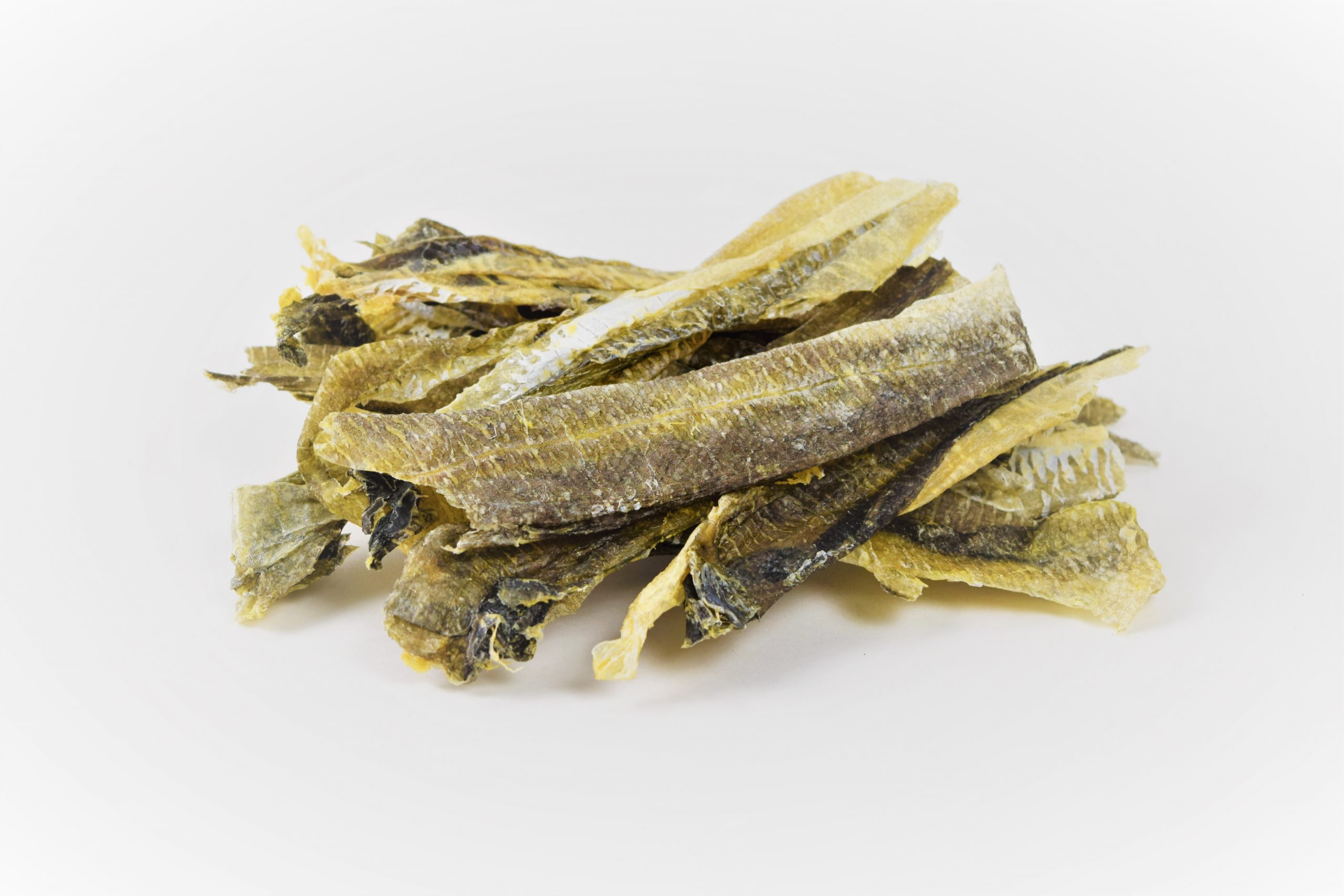 Dried Whole Fish: A Traditional and Nutritious Treat for Dogs